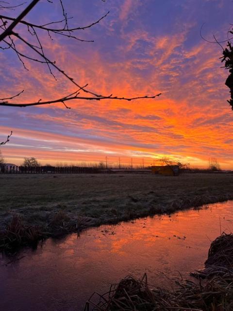 B&B De Beijersche Stee, Logies aan de Waterkant Stolwijk Buitenkant foto